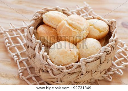 Brazilian Snack Cheese Bread (pao De Queijo)
