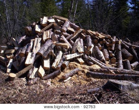 Holz-Haufen