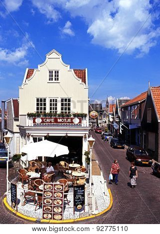 Pavement cafe, Volendam.