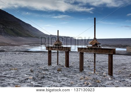 Mont Cenis lake empty: old constructions and ruins