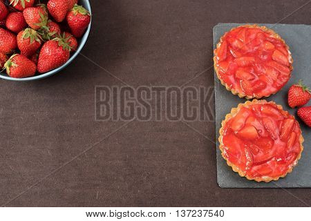 Chocolate Tart, Tartalette With White Chocolate And Mascarpone Cream, Fresh Strawberries On Top. Lar