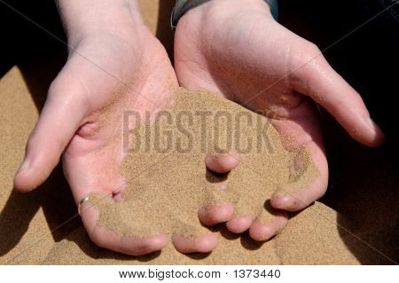 Sand In der Hand