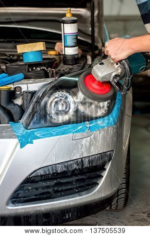 Car Care With Car Headlight Cleaning With Power Buffer Machine A