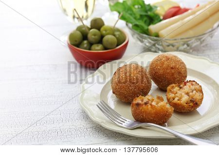 arancini di riso, fried risotto rice balls, italian sicilian food