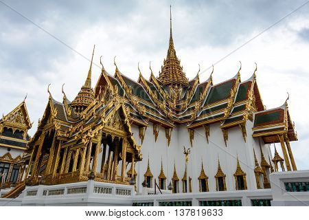 Grand Palace Phra Thinang Dusit Maha Prasat throne hall and pavilion in Bangkok, Thailand