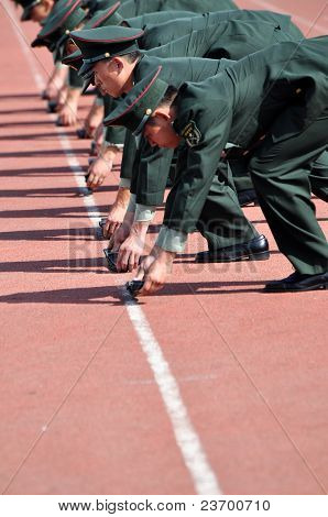 student färdigställande av avslutningsceremonin
