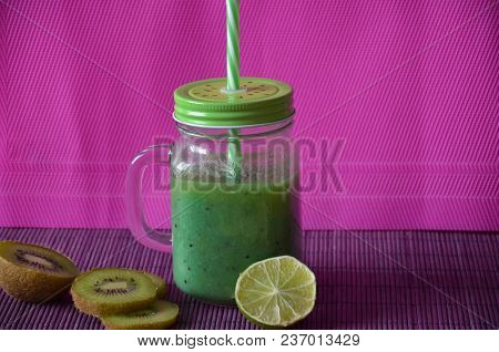 Fresh Mixed Apple And Lemon Kiwi Smoothie In Mason Jar, Healthy Eating, Superfoods.