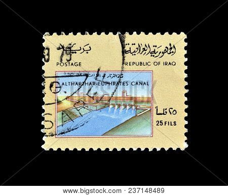 Iraq - Circa 1975 : Cancelled Postage Stamp, Printed By Iraq, That Shows Altharthar Euphrates Canal.
