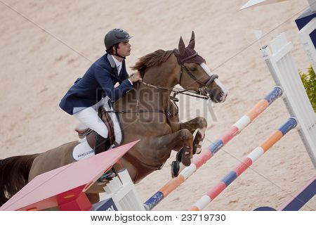 VALENCIA, Hiszpania - 8 maja: Brazylia Rider Pessoa, koń Palouchin de Lingny, w globalnym Tou mistrzów