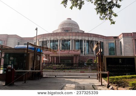 Ministry Of External Affairs. New Delhi. India, 26 January 2018