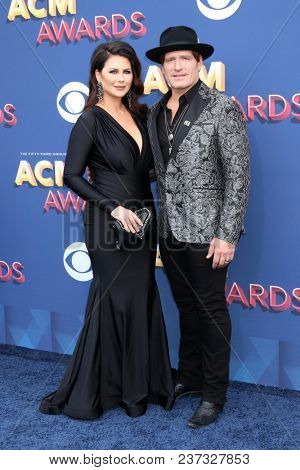 LAS VEGAS - APR 15:  Morgan Petek, Jerrod Niemann at the Academy of Country Music Awards 2018 at MGM Grand Garden Arena on April 15, 2018 in Las Vegas, NV