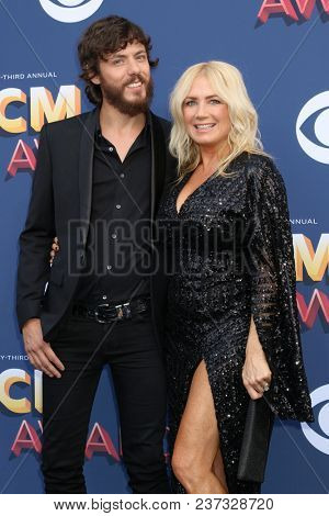 LAS VEGAS - APR 15:  Chris Janson, Kelly Lynn at the Academy of Country Music Awards 2018 at MGM Grand Garden Arena on April 15, 2018 in Las Vegas, NV