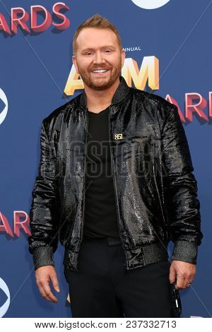 LAS VEGAS - APR 15:  Shane McAnally at the Academy of Country Music Awards 2018 at MGM Grand Garden Arena on April 15, 2018 in Las Vegas, NV