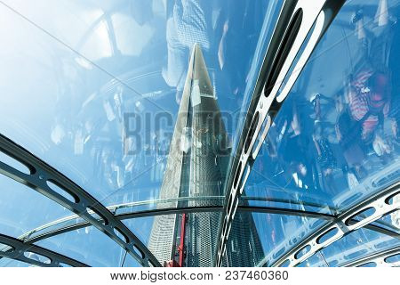 Brighton, United Kingdom - August 1, 2017: Spire Of British Airways I360 Observation Tower In Bright