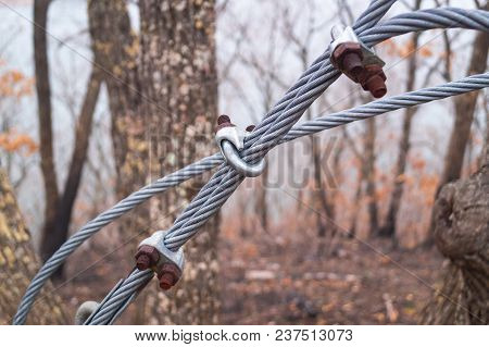 Steel Wire Rope Sling And Metal Cable Clamp Is Connected With Clip By Clamp