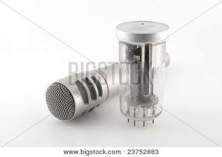 Gamle glas Triode (ventil) og mikrofon