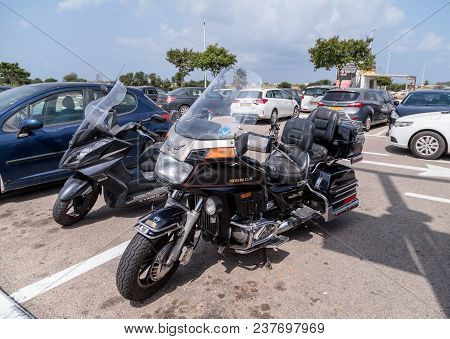 Nahariyya, Israel - April 21, 2018 : Motorcycle Honda Gold Wing At The Exhibition Of Old Cars In The