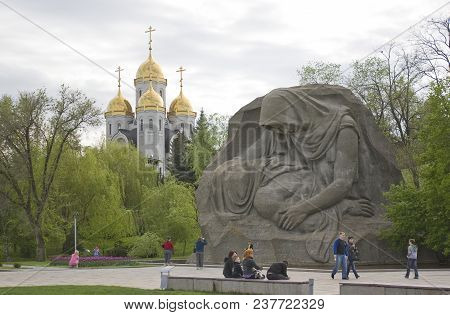 Volgograd,  Russia - May 8, 2011: Sculpture 
