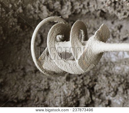 Concrete Mixing With Electrical Drill And Mixer .