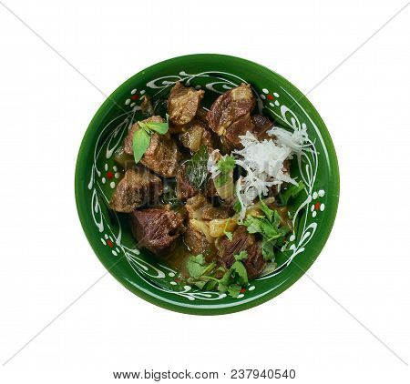 Dumbay Ki Nihari , Pakistani Lamb Curry , Close Up Pakistani Cuisine