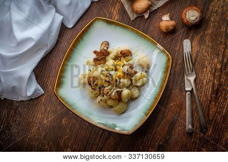 Four-cheese Italian Herb Gnocchi With Fried Sliced Mushrooms