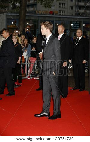Berliini - huhtikuu: Robert Pattinson 