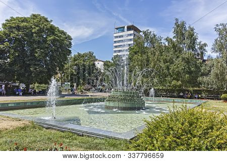 Garden In Front Of Central Mineral Bath - History Museum Of Sofia