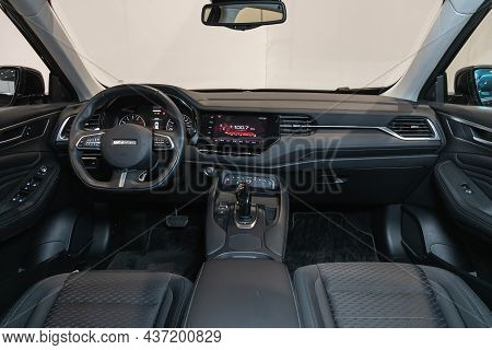 Novosibirsk, Russia - September 12, 2021: Haval F7, Steering Wheel, Shift Lever And Dashboard, Clima