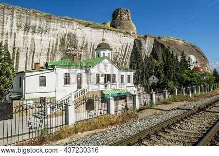 Inkerman.crimea.may 31, 2021.st. Klimentovsky Cave Monastery In The Rock In Inkerman In The Crimea