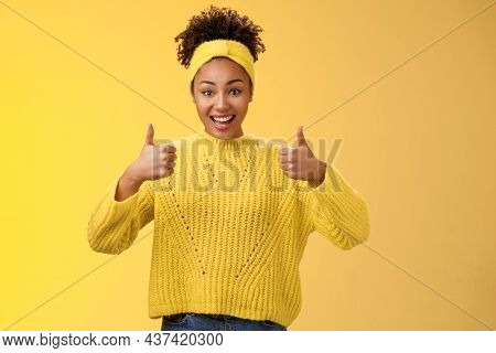Supportive Friendly Modern Trendy African-american Female Friend Supporting You Show Thumbs-up Keep 