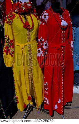 Korosten', Ukraine - September 4, 2021: An Open-air Traditional Craft Fair On A City Street. Nationa