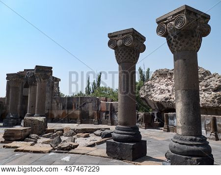 Ruin Od Zvartnots Cethedral Near Yerevan
