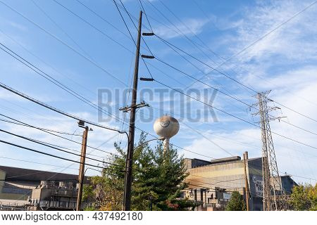 Braddock, Pa, Usa - 21 Oct 2020: Us Steel Edgar Thomson Plant, Mon Valley Works