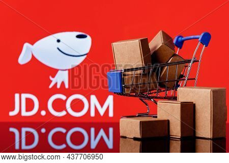 Kazan, Russia - Oct 27, 2021: Jd.com Is A Chinese E-commerce Company. Shopping Cart With Parcels On 
