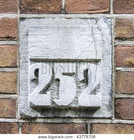 Nr. 252