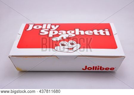 Manila, Ph - Oct 27 - Jollibee Jolly Spaghetti On October 27, 2021 In Manila, Philippines