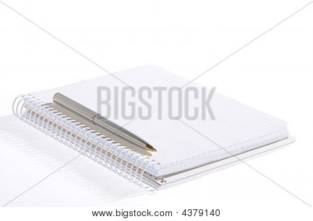 Notebok con penna