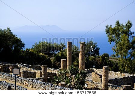 Ancient city wall of Tindarys