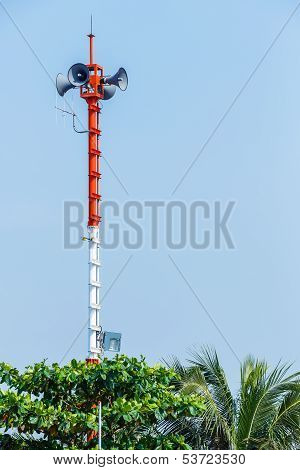 Outdoor Speaker And Spotlight