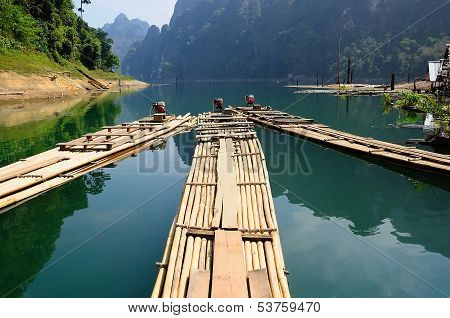 Bamboo Rafting In Ratchaprapa Dam Suratthani, Thailand