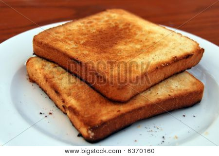 Biraz yanmış tost