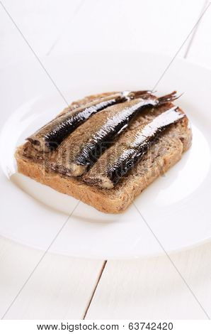Sprats Sandwich