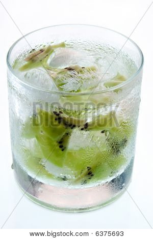 Kiwi i Lowball glas