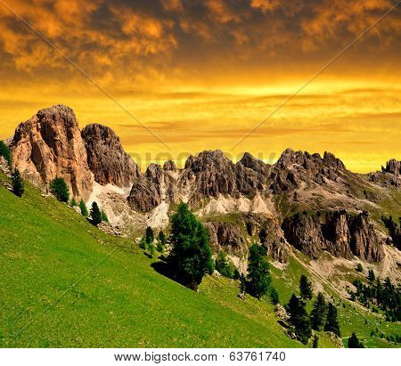 Dolomite peaks, Rosengarten in the sunset,Val di Fassa, Italy Alps 