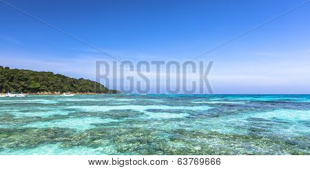 Beautiful Tropical Crystal Clear Sea, Ta Chai Island