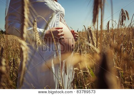 9 months, birth, girl, woman, mother, motherhood, pregnancy,
