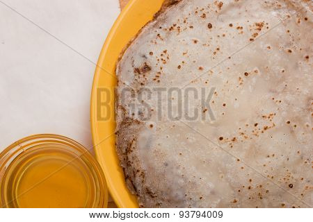 Pancakes With Honey