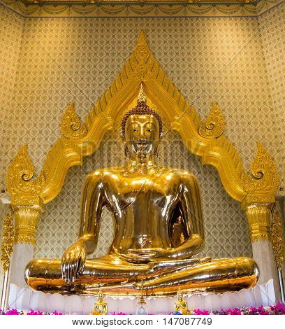 Golden BuddhaWat Trimit Bangkok Thailand. Famous for its gigantic three-meters tall and 5.5 tons Buddha Image made of solid gold during the Ayuthaya period.