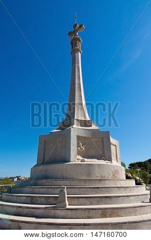 King Jaime Memorial Disembarkation Cross