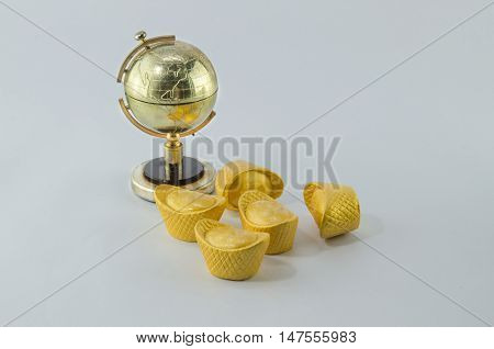 Globe golden Gold ingot Chinese White background